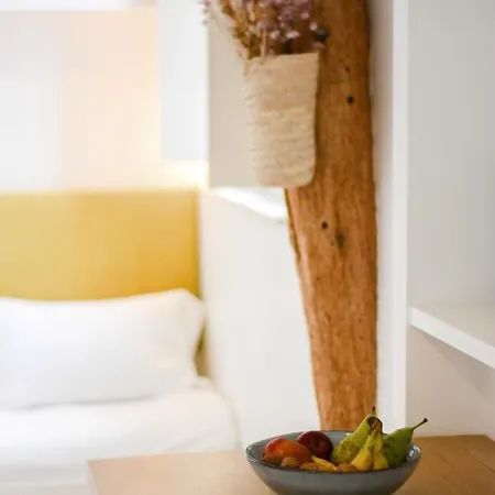 - Petit Amerval ! - Apartment