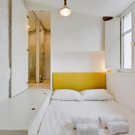 - Petit Amerval ! - Apartment